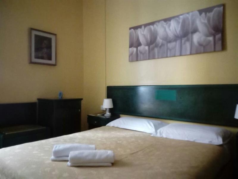 Hotel Suisse ジェノヴァ エクステリア 写真