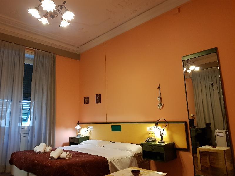 Hotel Suisse ジェノヴァ エクステリア 写真